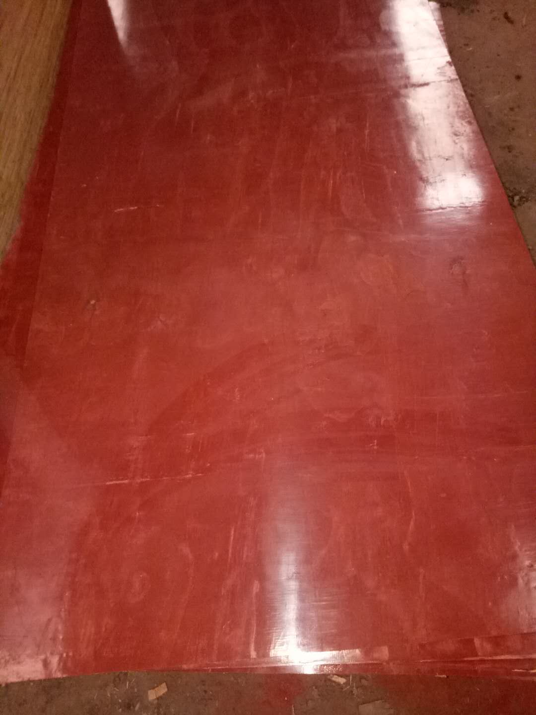 廠家直銷建筑模板，彩色瀝青專用鐵紅，色粉