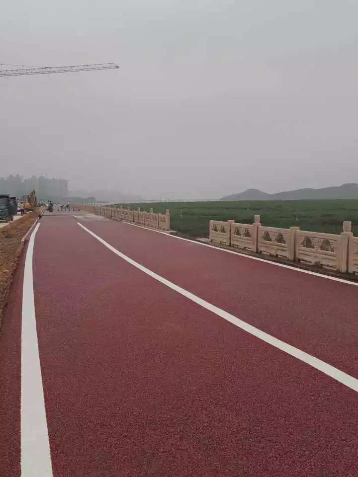 廠家直銷建筑模板，彩色瀝青專用鐵紅，色粉